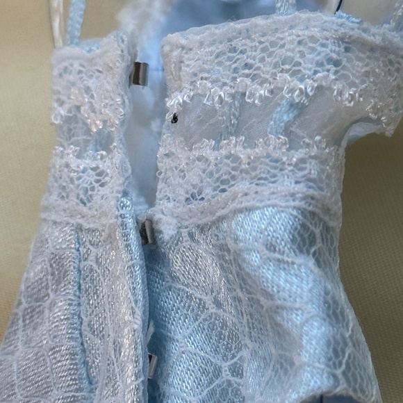Integrity Fashion Doll Light Baby Blue Lingerie Lace Toys Poeme D'Amour Vanessa - Picture 3 of 5